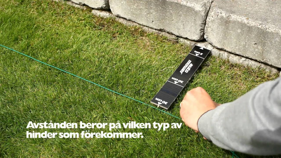 ¿Qué distancia debo dejar entre un obstáculo y el cable delimitadorpara mi Automower?