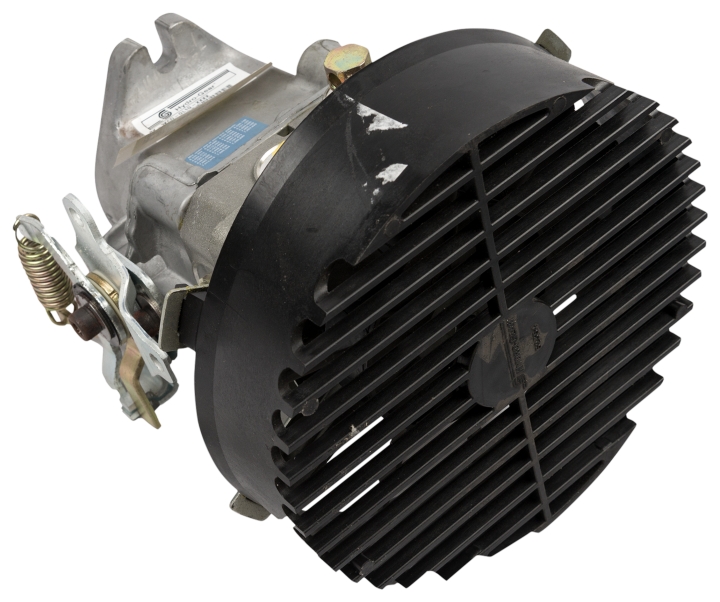 Bomba 5053510-01 en el grupo con GPLSHOP (5053510-01)
