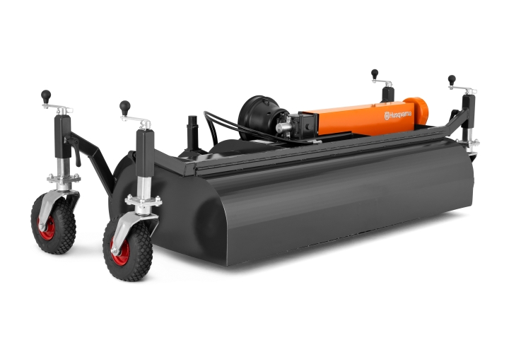 Limpiador de superficies Husqvarna para césped híbrido en el grupo con GPLSHOP (5464861-01)