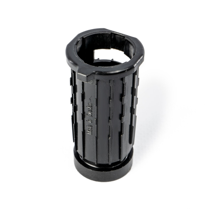 Enchufar 5874146-01 en el grupo con GPLSHOP (5874146-01)