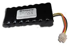 Batería LI-ION 320,330X,420 en el grupo Repuestos Robots Cortacésped / Piezas de repuesto Husqvarna Automower® 420 / Automower 420 - 2021 con GPLSHOP (5895852-01)