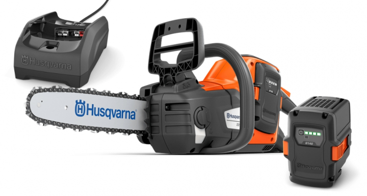 Husqvarna 225i + B140 & C80 en el grupo Productos forestales y para el jardín de Husqvarna / Husqvarna Motosierras / Batería motosierras con GPLSHOP (9705475-06)