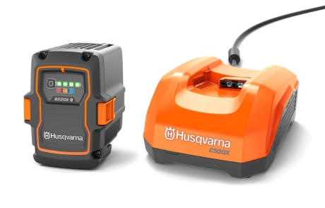 Kit de Husqvarna B220X & C500X en el grupo Productos forestales y para el jardín de Husqvarna / Husqvarna Productos a Batería / Accesorios Productos a Batería / Kit con batería y cargador con GPLSHOP (9706078)
