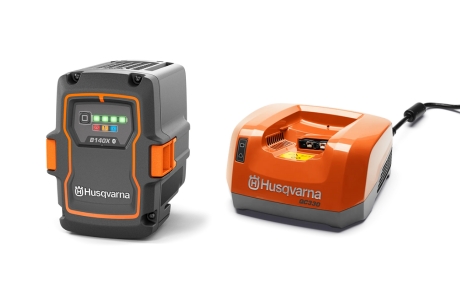 Kit de Husqvarna B140X & QC330 en el grupo Productos forestales y para el jardín de Husqvarna / Husqvarna Productos a Batería / Accesorios Productos a Batería / Kit con batería y cargador con GPLSHOP (9706079)