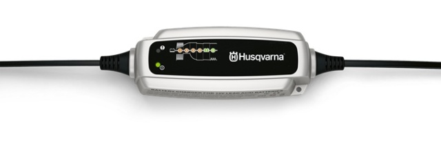 Husqvarna Cargador de batería BC 0.8