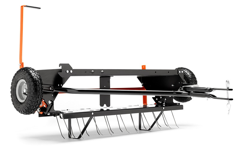 Moss Rake for Attachment platform