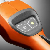 Husqvarna 115iL Trimmer a batería + BLi10 & QC80 Husqvarna 115iL Trimmer a batería + BLi10 & QC80