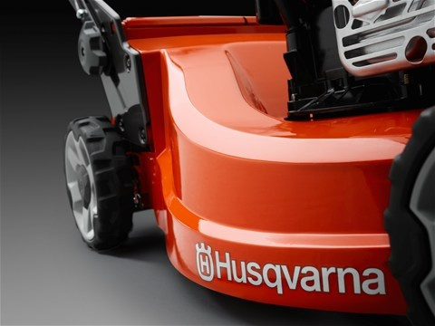 Husqvarna LC 247SP Cortacésped