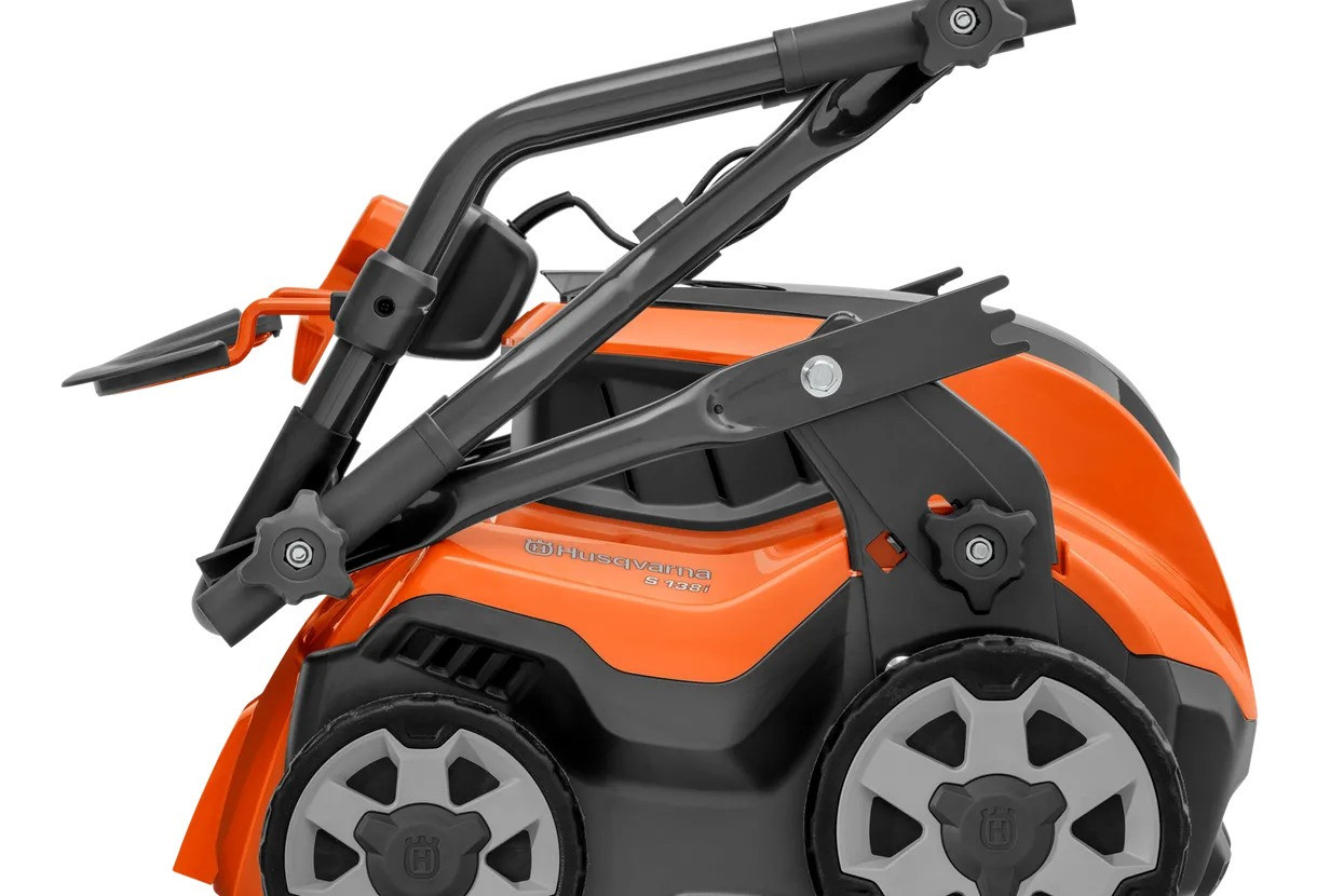 Husqvarna Escarificador S138i + B140 & C80
