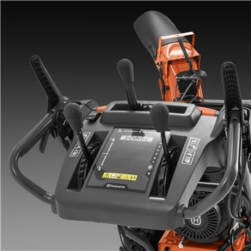 HUSQVARNA ST 330 Soplador de nieve
