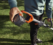 Husqvarna 215iL Trimmer a batería + B70 & C80 Husqvarna 215iL Trimmer a batería + B70 & C80