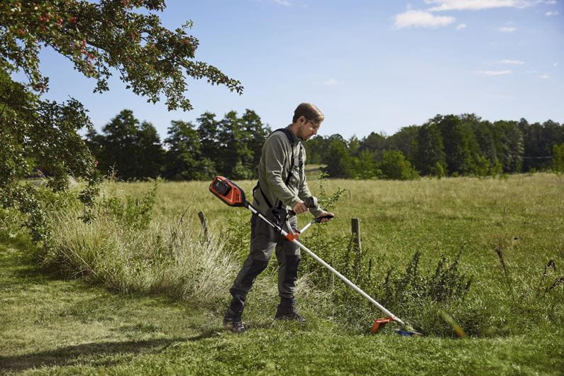 Husqvarna 325iR  Trimmer a batería