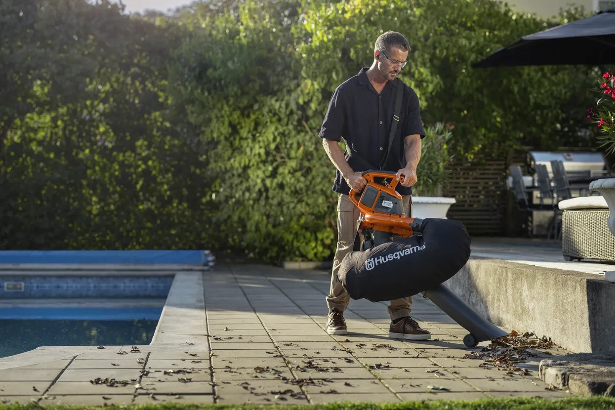 Husqvarna 120iBV Sopladore + B140 & C80