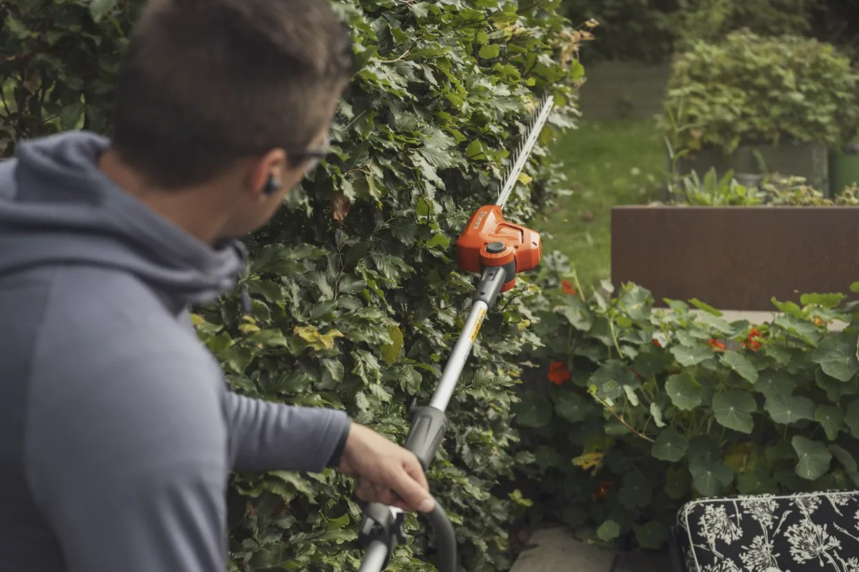 Cortasetos DH110 FLXi