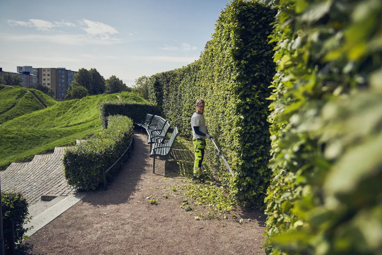 Husqvarna 525iHE4 Cortasetos a batería