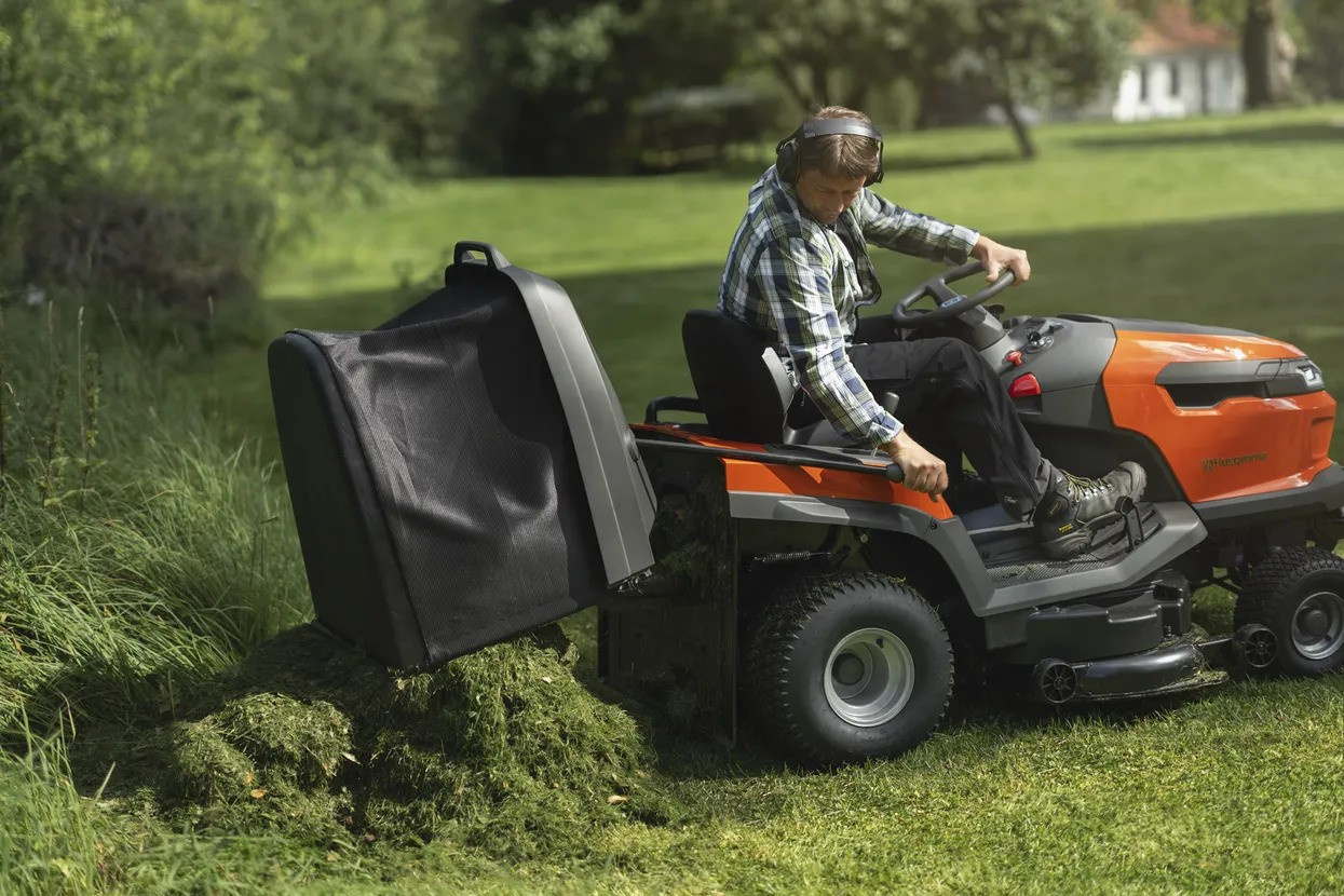 Husqvarna TC 220T Tractor de Jardín