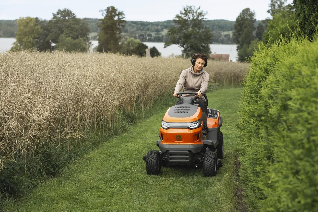 Husqvarna TS 215T Tractor de Jardín
