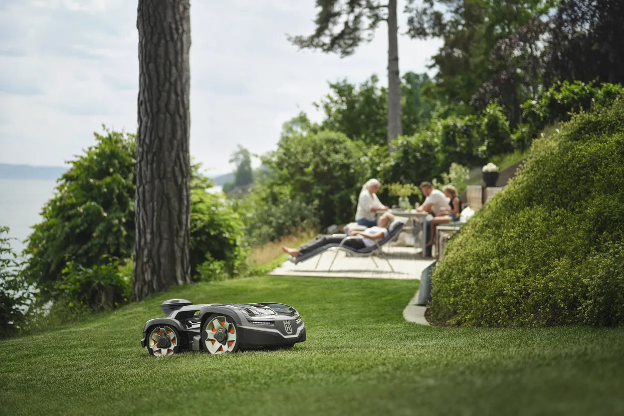 Husqvarna Automower® 435X AWD Nera Robot Cortacésped