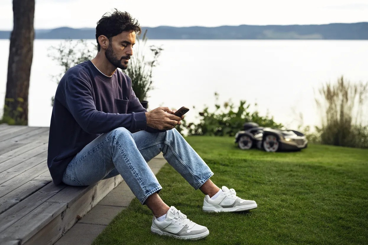 Husqvarna Automower® 435X AWD Nera Robot Cortacésped