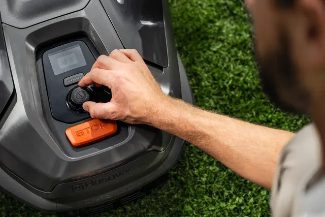 Husqvarna Automower® 320 Nera Robot Cortacésped