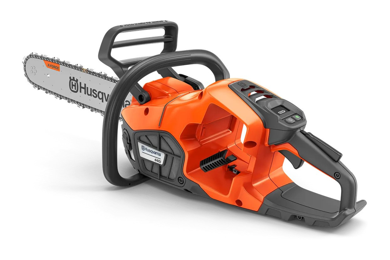 Motosierra a batería Husqvarna 440i con batería y cargador